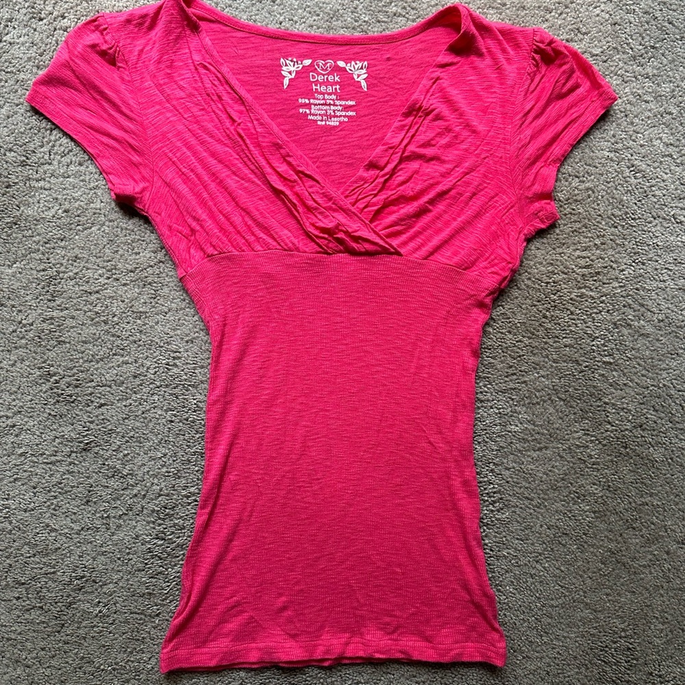 Derek Heart T-Shirt - Size M